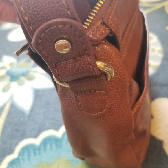 Liz Claiborne Bag w/Discount Shipping - Picture 4 of 6